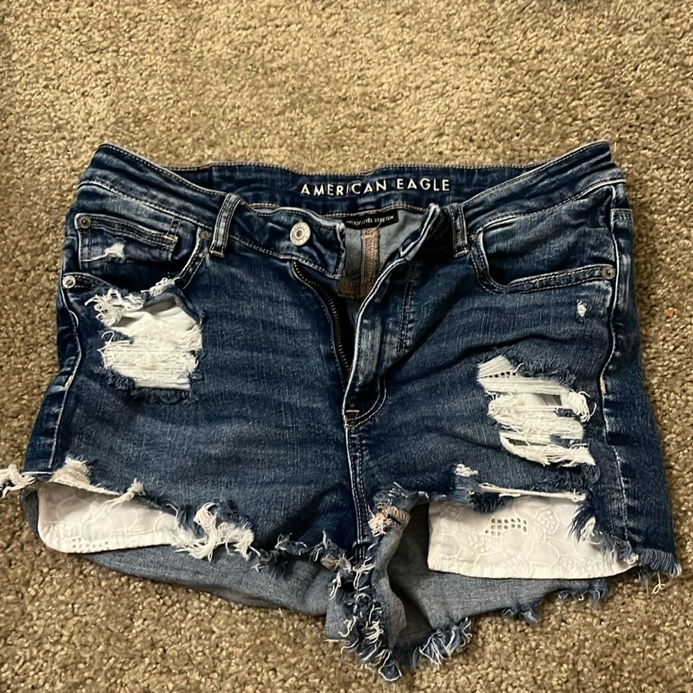 Women’s American eagle size 8 jean shorts